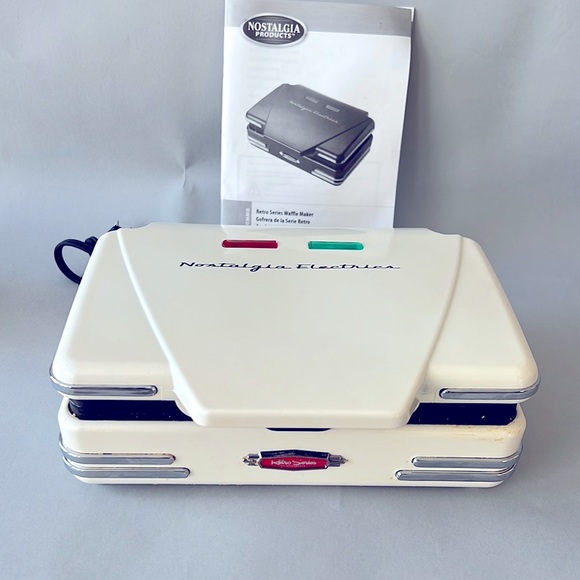 Nostalgia Kitchen Nostalgia Retro Waffle Maker Poshmark